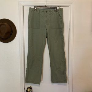 Woman’s Levi’s pants